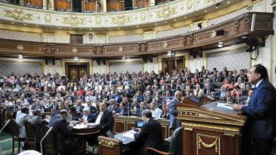 مدبولى: تعاون الحكومة مع البرلمان يعزز ثقة المواطن فى دولة القانون