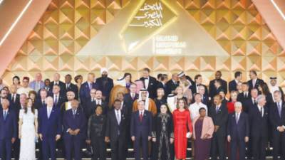 أصداء الافتتاح تجوب وسائل إعلام العالم ولا تزال مستمرة