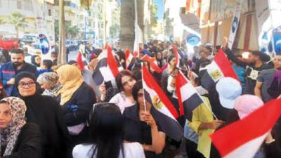 إقبال ملحوظ فى 18 لجنة فرعية