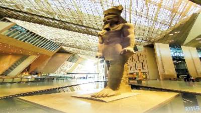 «السياحة والآثار» تُعيد إحياء «جينات» الحضارة المصرية 