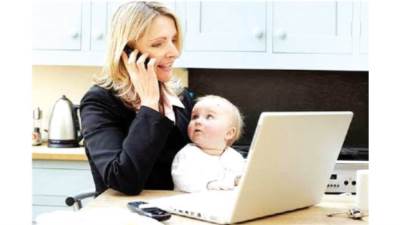 120 يومًا إجازة.. قانون العمل الجديد ينصف الأمهات بـ 5 شروط ذهبية