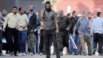 خبراء يكشفون.. مخطط «الجماعة الإرهابية» لبث سمومها فى رمضان