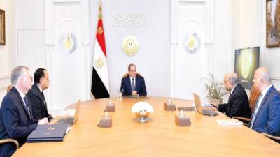 الرئيس السيسى يتابع تطورات قطاع الطاقة ويؤكد تسريع التحول نحو «الاستدامة»