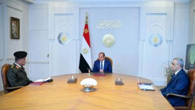 الرئيس السيسى يتابع تطوير مشروعات الصناعات الدفاعية