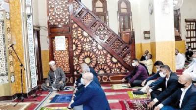 بين «إتقان العمل» ومشكلة «المستريح».. موضوعا خطبة الجمعة غدًا