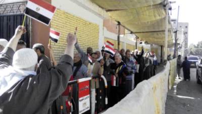الأحزاب تفتح غرف عمليات لـ«المحليات».. وسباق مبكر لإعداد الكوادر