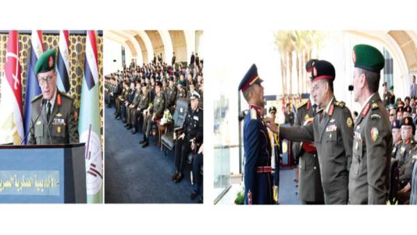 الفريق أشرف سالم زاهر القائد العام للقوات المسلحة يشهد حفل انتهاء فترة الإعداد العسكرى لطلبة الأكاديمية العسكرية المصرية والكليات العسكرية 