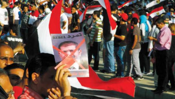قيادات سياسية وحزبية : الثورة كانت معركة ضد «الأخونة» والإقصاء السياسى
