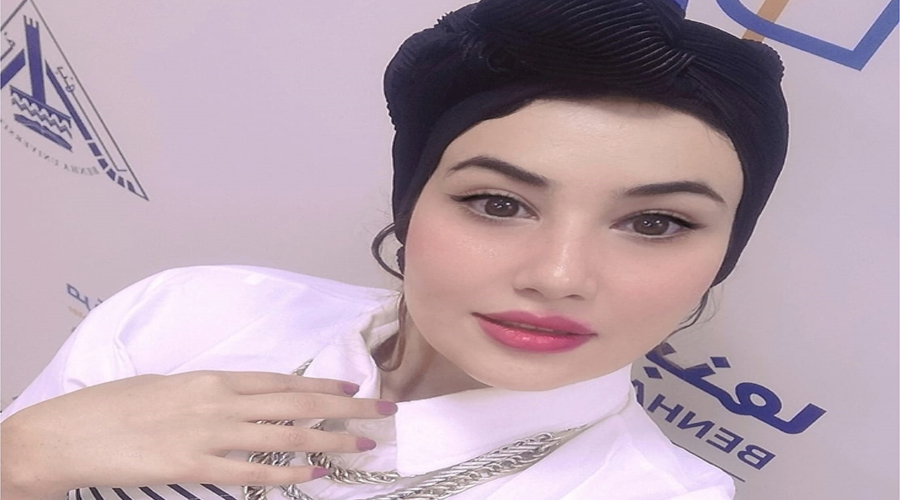 «اللى مربهوش أبوه وأمه تربيه الأيام والليالى» 